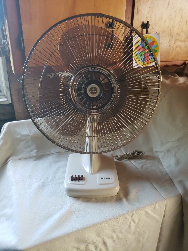 Sanyo Fan.