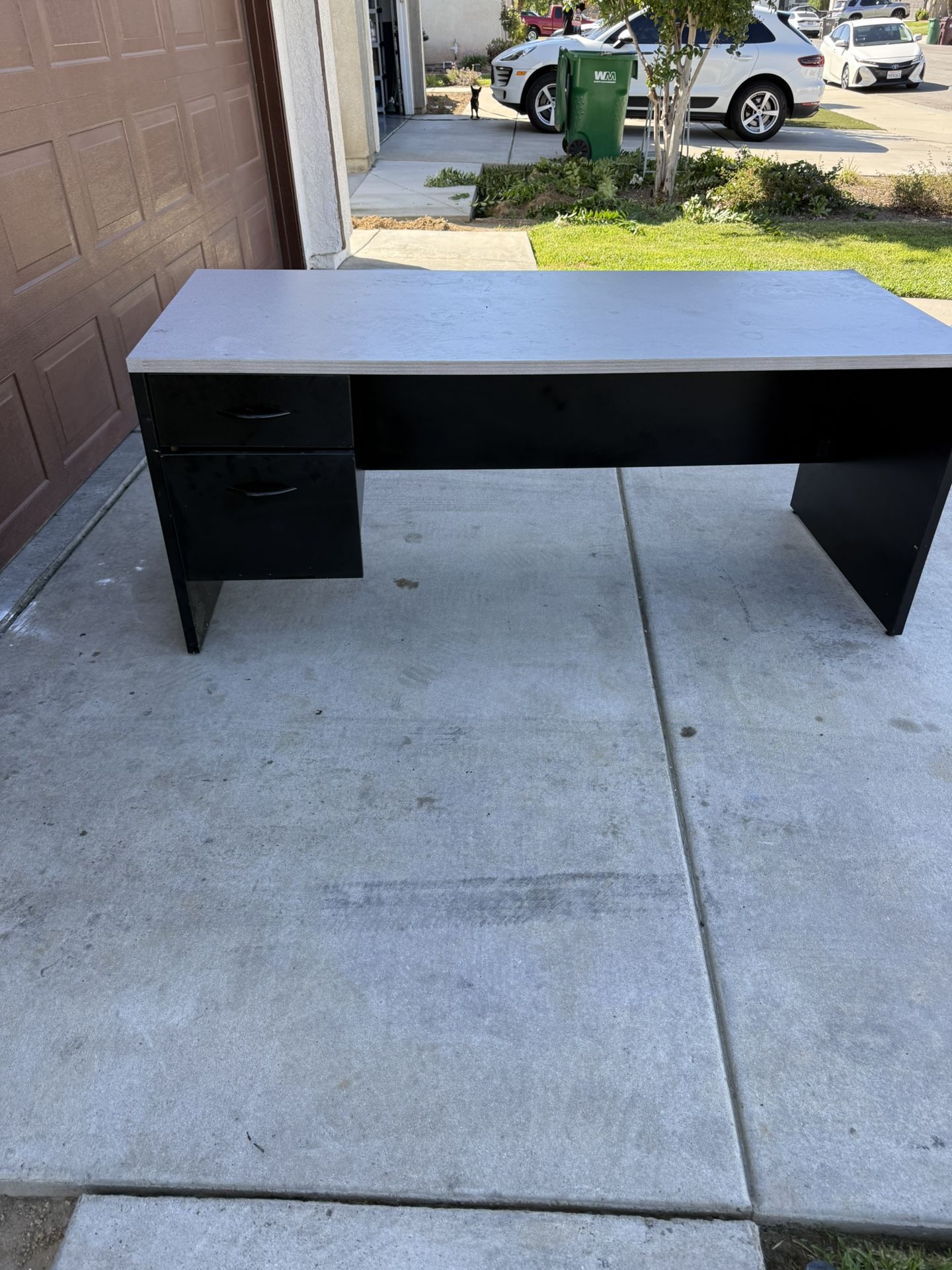 Heavy Duty Desk Free