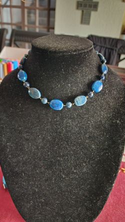 Real 14K gold lapis lazuli necklace