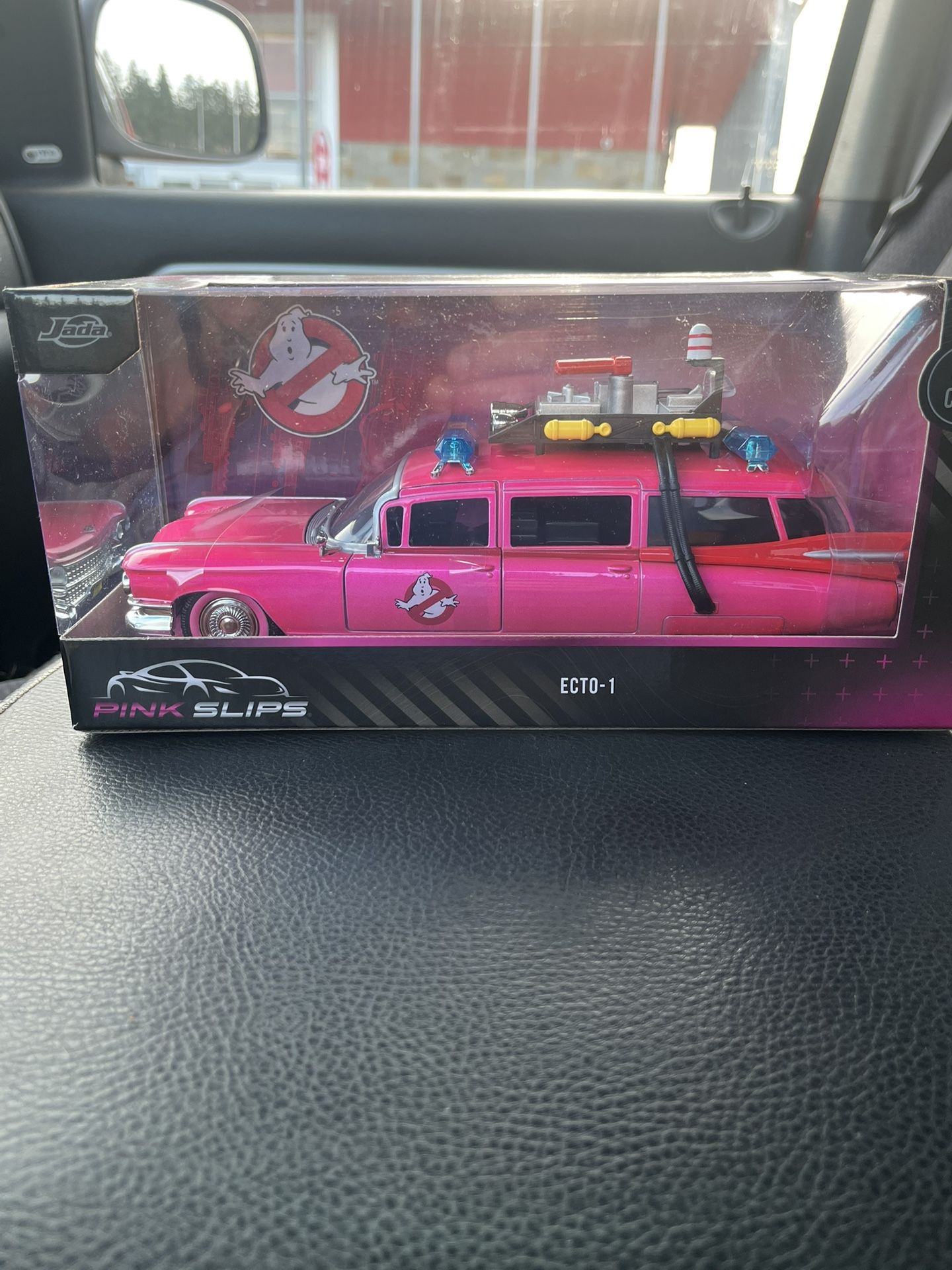 Jada Pink Slips Ghostbusters Ecto 1 Chase