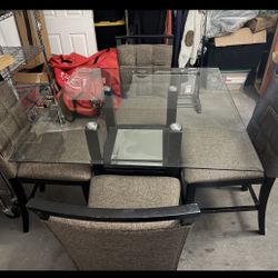 Dining Table With chairs 