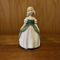 ROYAL DOULTON PENNY FIGURINE #2338 PINK-GREEN DRESS PEGGY DAVIES
