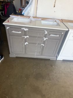 Milano 48 in. W x 22 in. D Bath Vanity in Gray with Quartz Vanity Top in White with White Basin$450