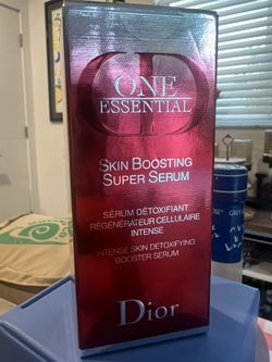 ONE ESSENTIAL Skin Boosting Super Serum