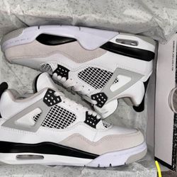 Air Jordan 4 Retro Size 10 Only