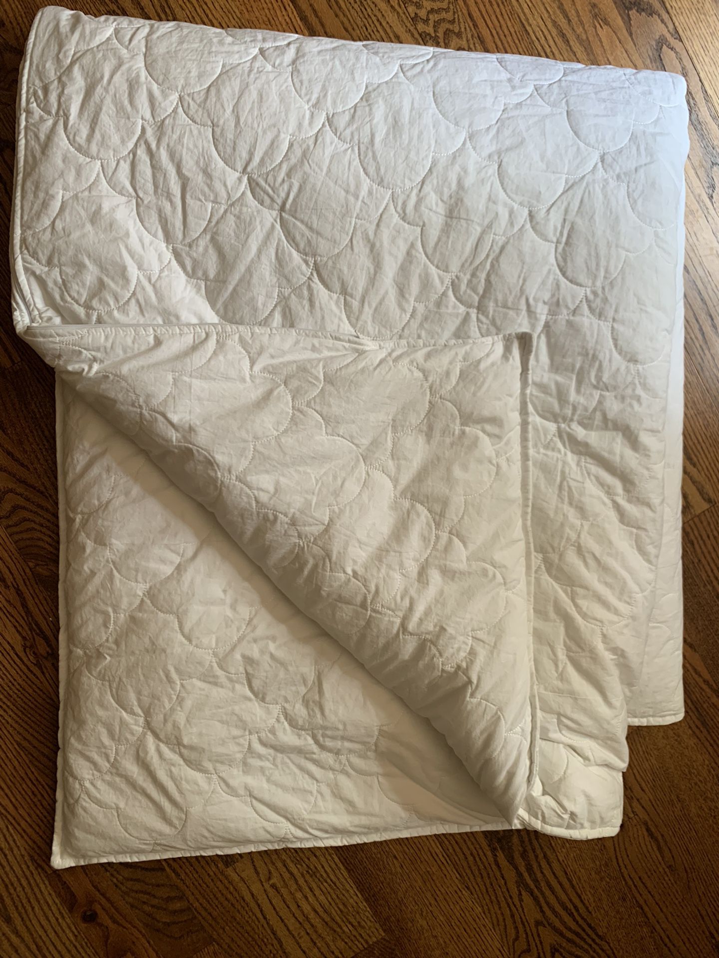Like NEW Cotton Weighted Blanket, 12 lbs