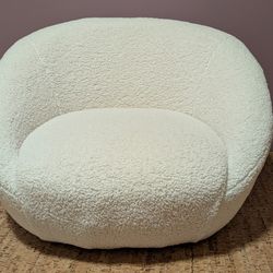 Faux Shearling Swivel Chair