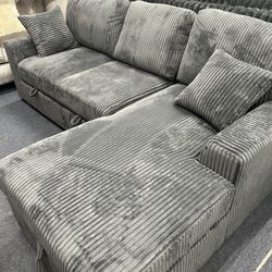 ~~~ Seccionales Disponibles/Sectional In Stock ~~~