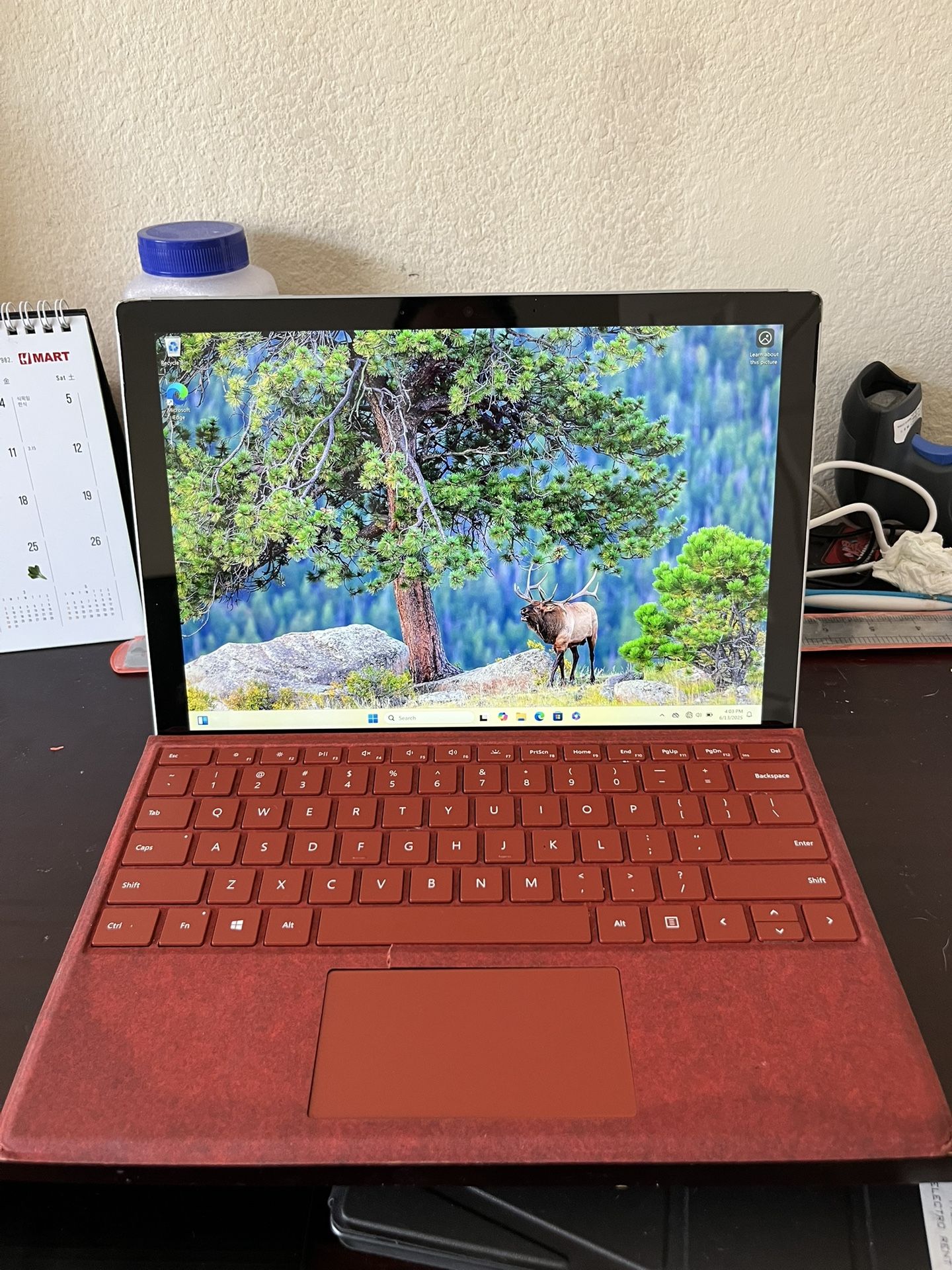 Surface Pro 7, 13.5” QHD Touchscreen, i5-10th gen, 8gb ram, 128gb ssd