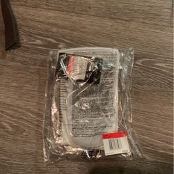 Nike Men’s Knee Pad Brand New With Tags. Color-White, Size-Large , And XL Multiple Items There’s A Few Left Of Both Sizes 