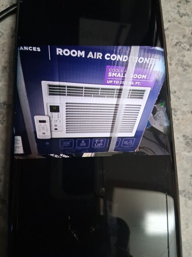 GE Appliances Air Conditioner