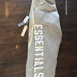 Essential Flared Sweats 