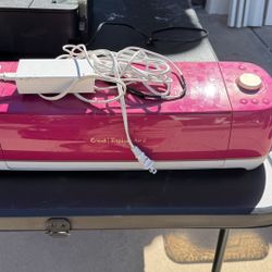 Cricut Explore Air 2 – Hot Pink + Power Cord