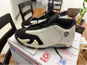 Jordan 14 black toe size 6.5y