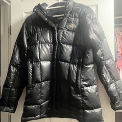 Women’s M North Face 300 Puffer Jacket