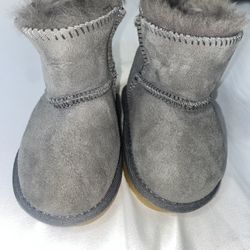 Baby Uggs 
