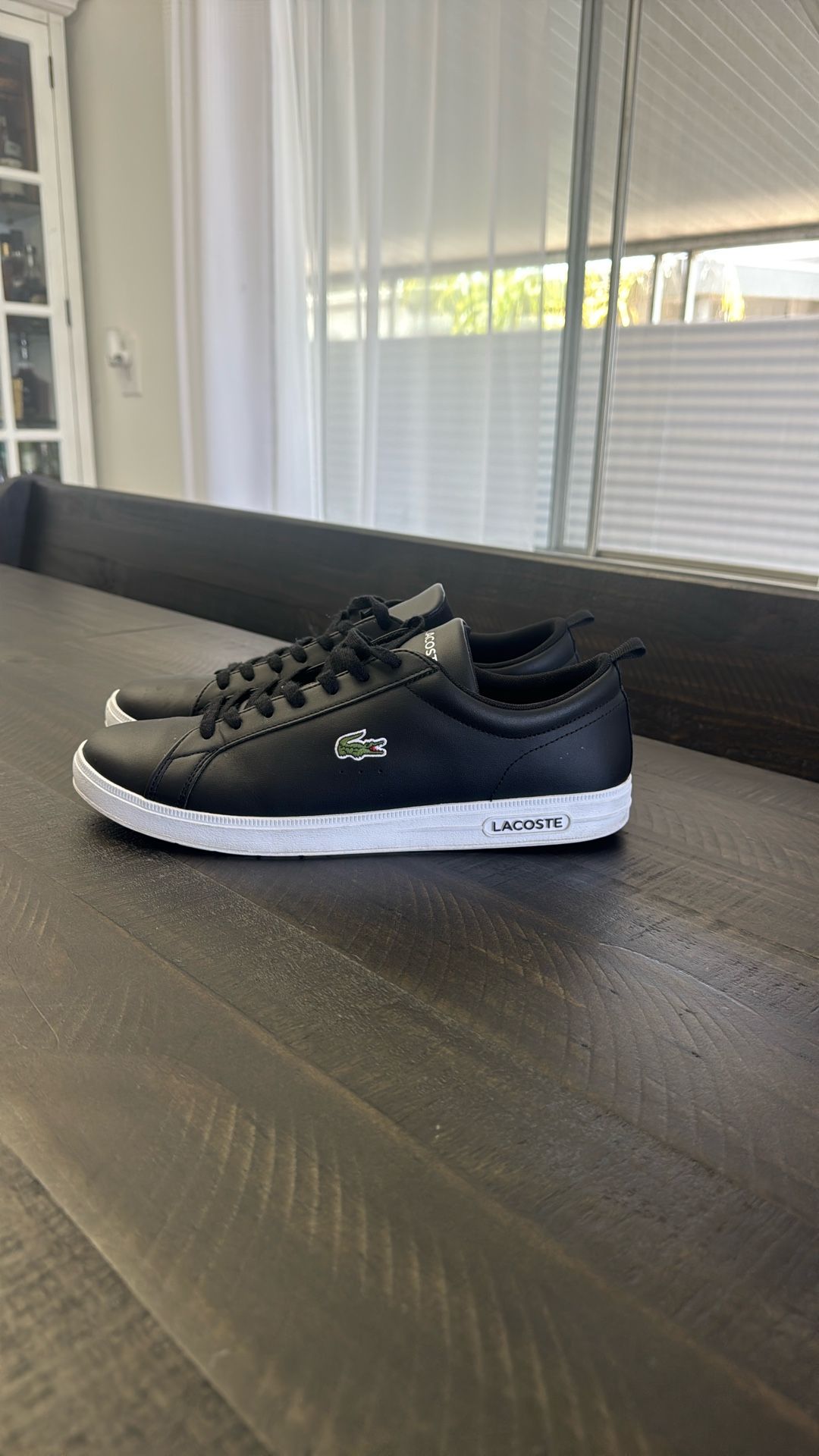 Men’s Lacoste Low Top Shoes Size 10