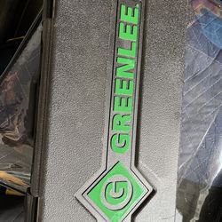 Greenlee knockout set