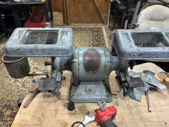 Delta Bench Grinder. 1940s Cast Iron