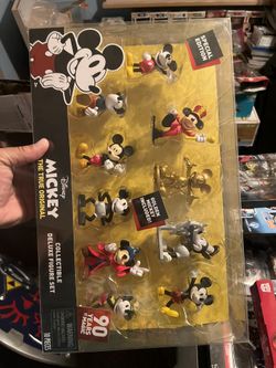NEW Disney Mickey Mouse 90th Anniversary Collectible Deluxe Figure Set