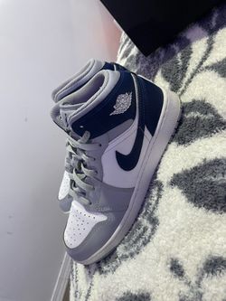 Air Jordan 1 Mid