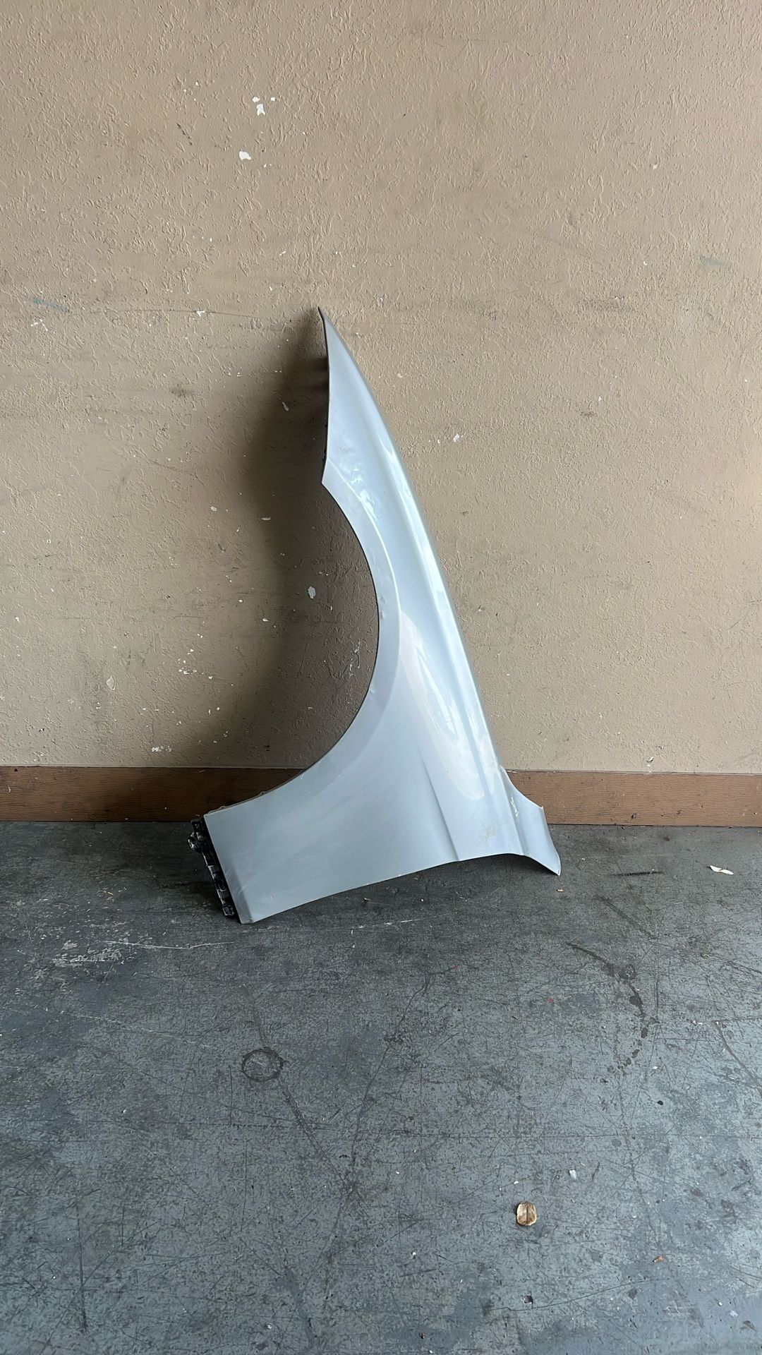 12-18 Bmw 3 Series Left Fender 2012 2013 2014 2015 2016 2017 2018