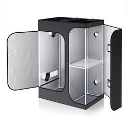 Used Complete Grow tent kit, W/ lights, ventilation, nets and more, all in good condition