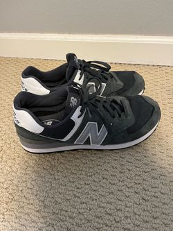 New Balance 574 Classic Shoe