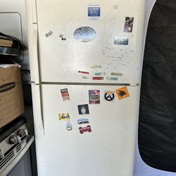 Refrigerator Kenmoore