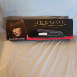 NEW- HAIR STRAIGHTENER/ FLAT IRON