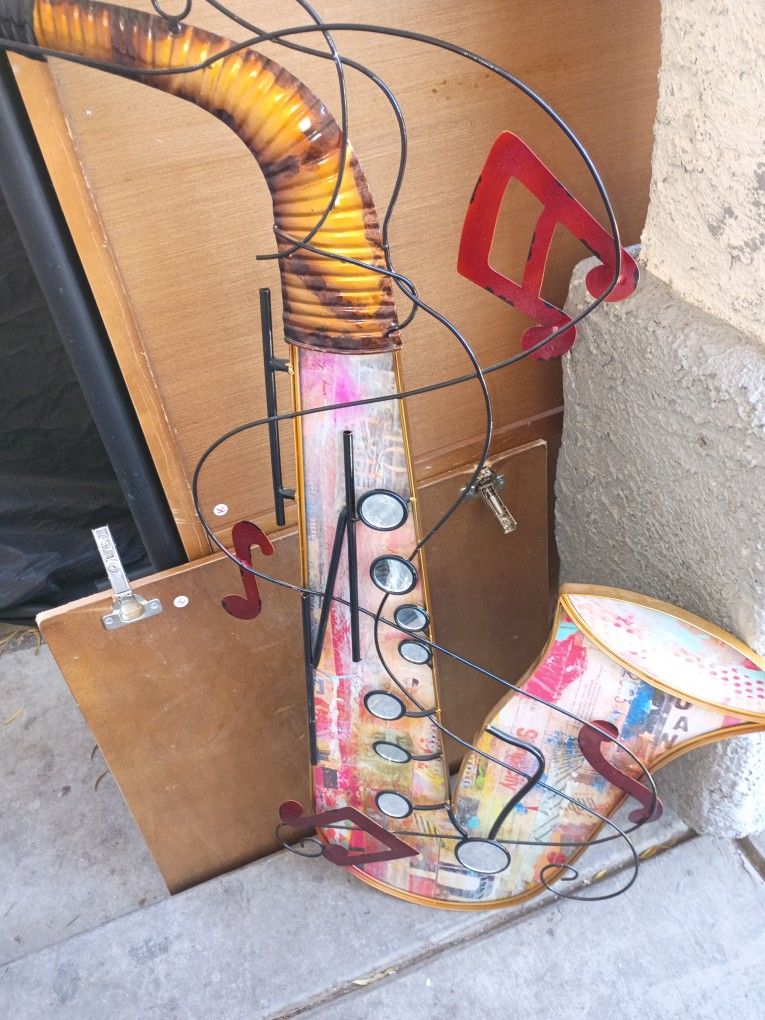 Metal Saxophone Wall Decor....