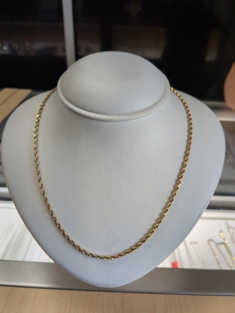 10k Gold Rope Chain 15.3 Grams If Are You Are Interested Please Ask For Maribel Thank You