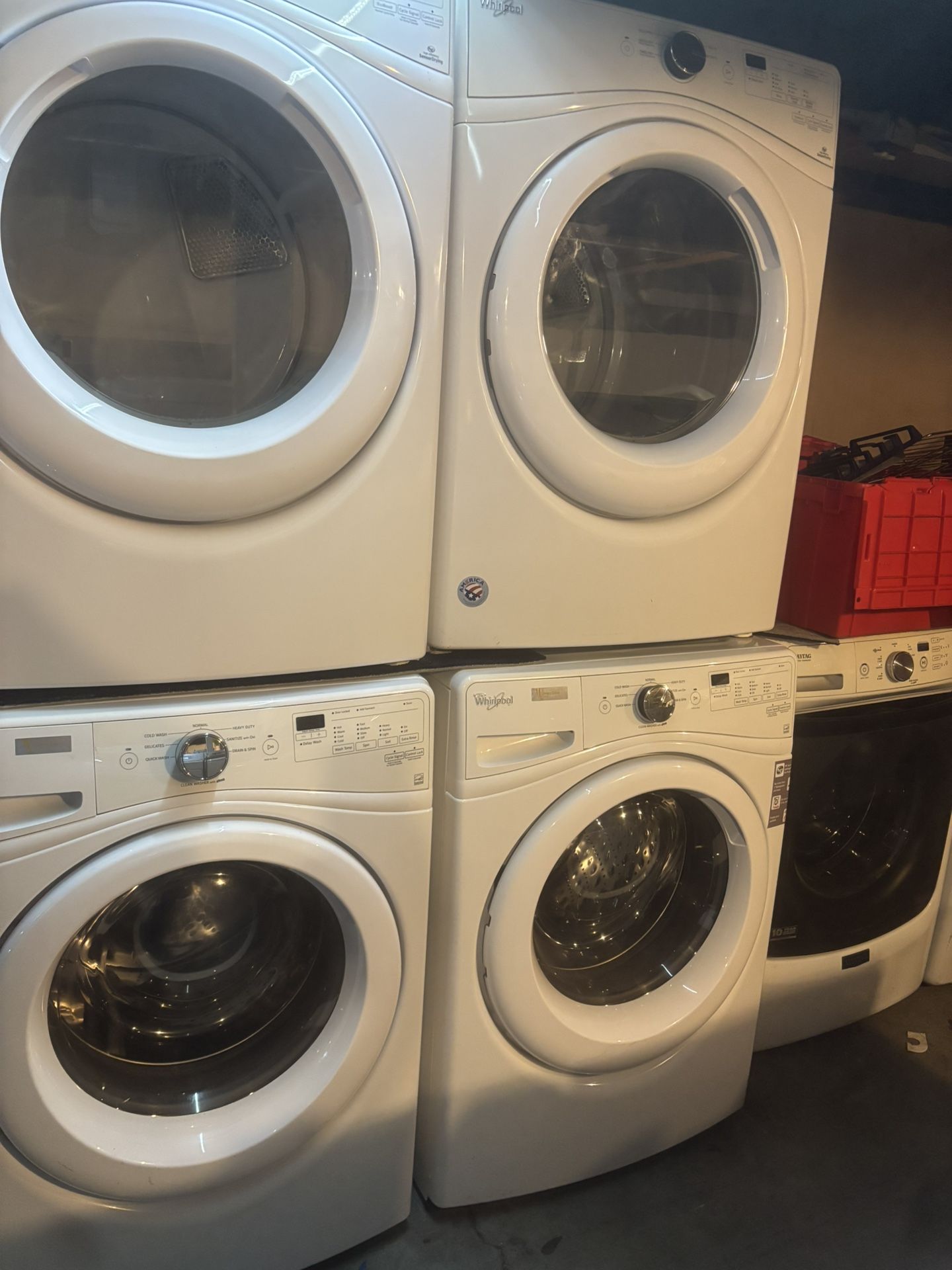 Whirlpool Washer And Dryer Set On Good Working Condition 
