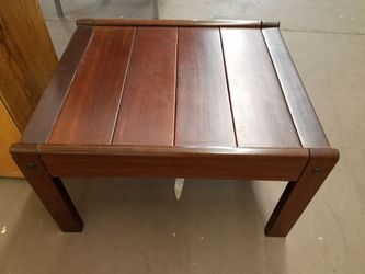 Solid dark Wood Table