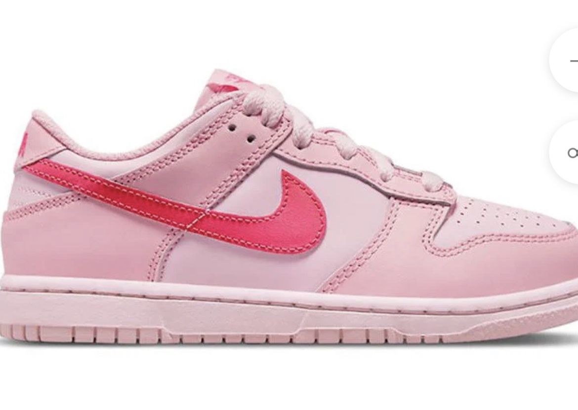 NIKE DUNK LOW TRIPLE PINK