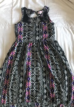 Girls dress - size 7
