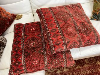 24” wool meditation pillows