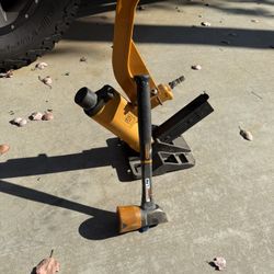 Bostitch, hardwood floor stapler
