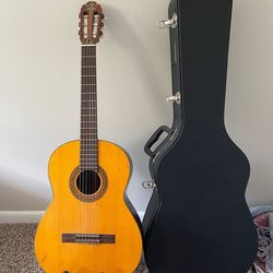 Vintage 1970s Crown Professional Classical Guitar MIJ with Road Runner Hard Case
