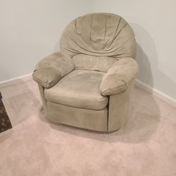 Recliner/rocker Barcalounger FREE