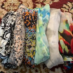 Preowned Women’s Fashion Scarves