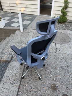 Desk chair