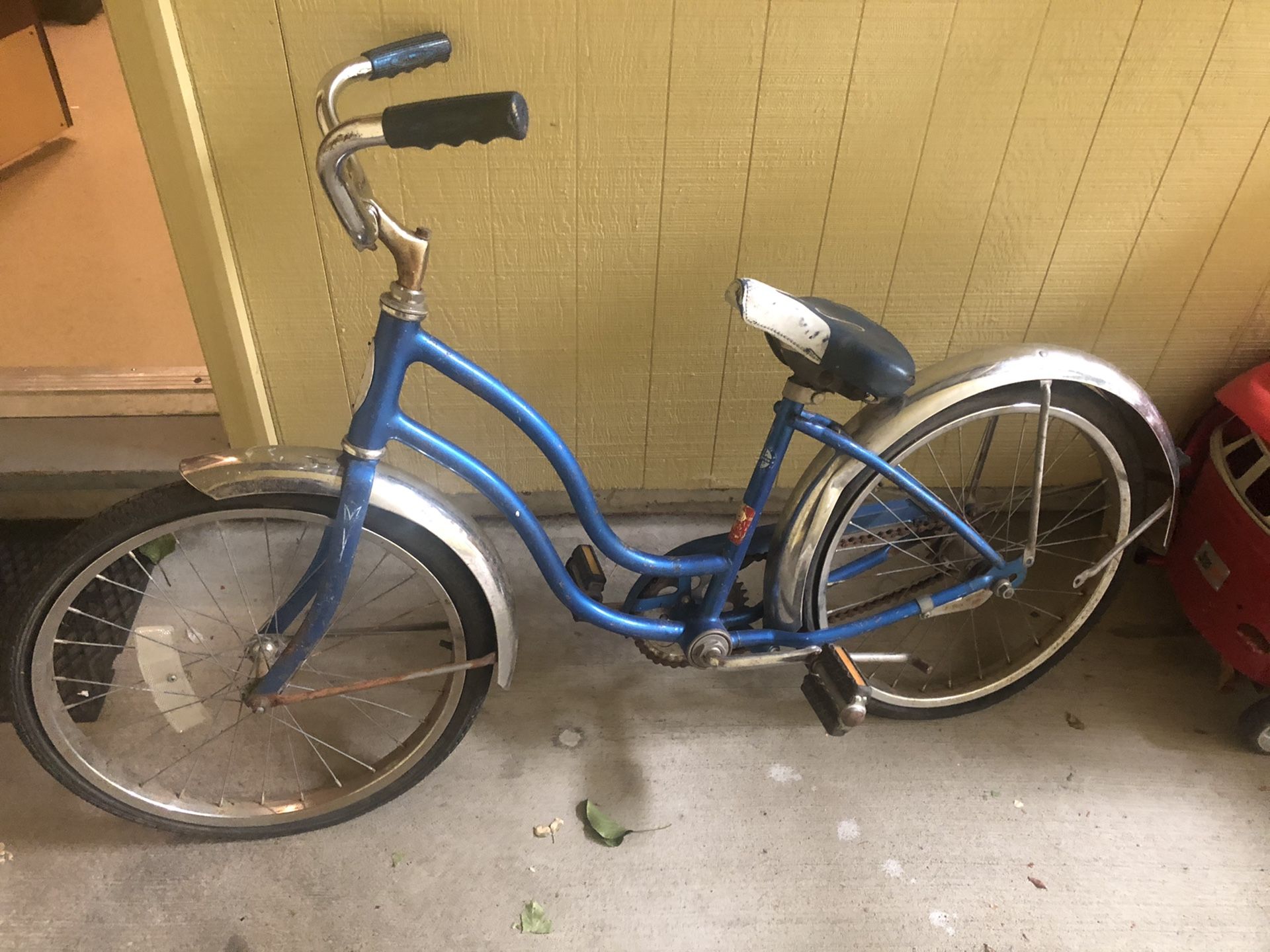 20” kids vintage Schwinn Bantam bike