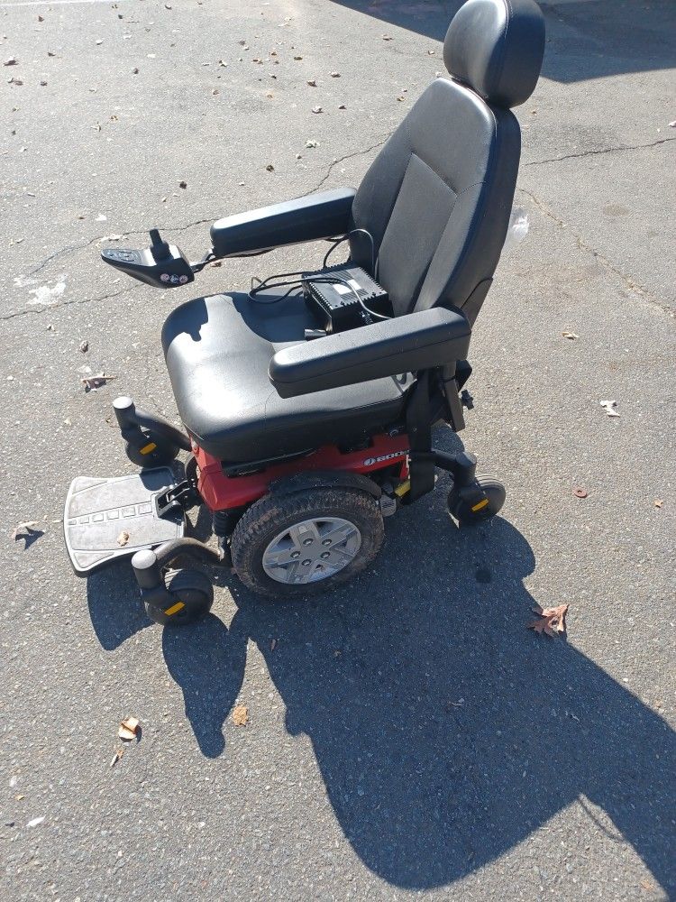J600ES Jazzy Mobility Scooter