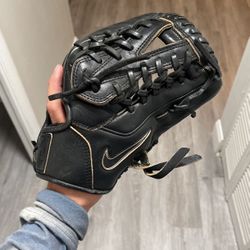 Nike N1 Elite 11.5” Baseball Glove