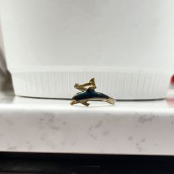 Golden Dolphin Ring 