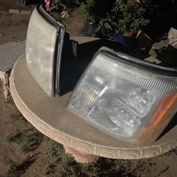 Cadillac Escalade Headlights