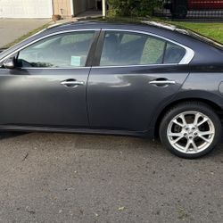 2013 Nissan Maxima 