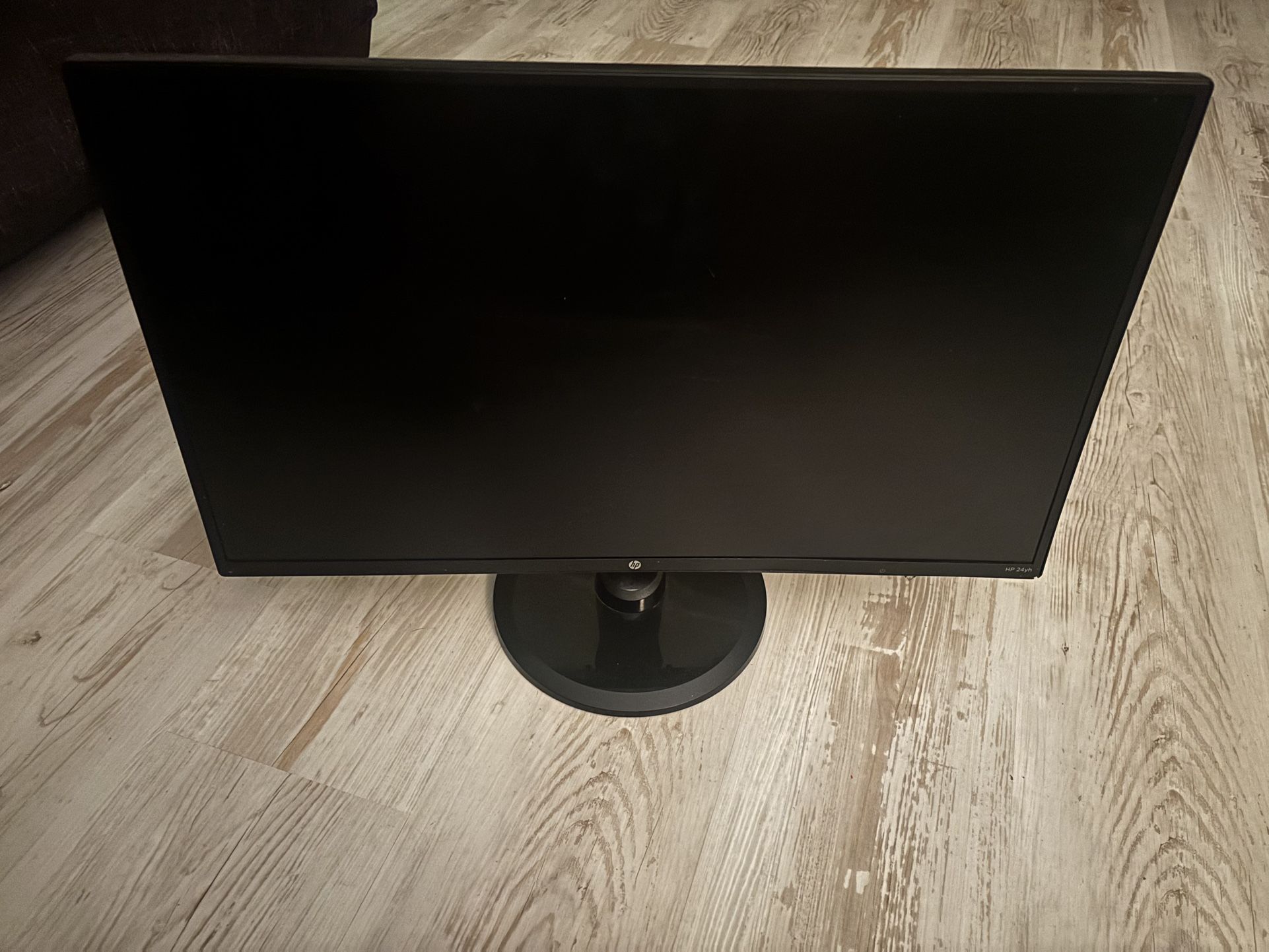 HP 24” Monitor (power cord Included)