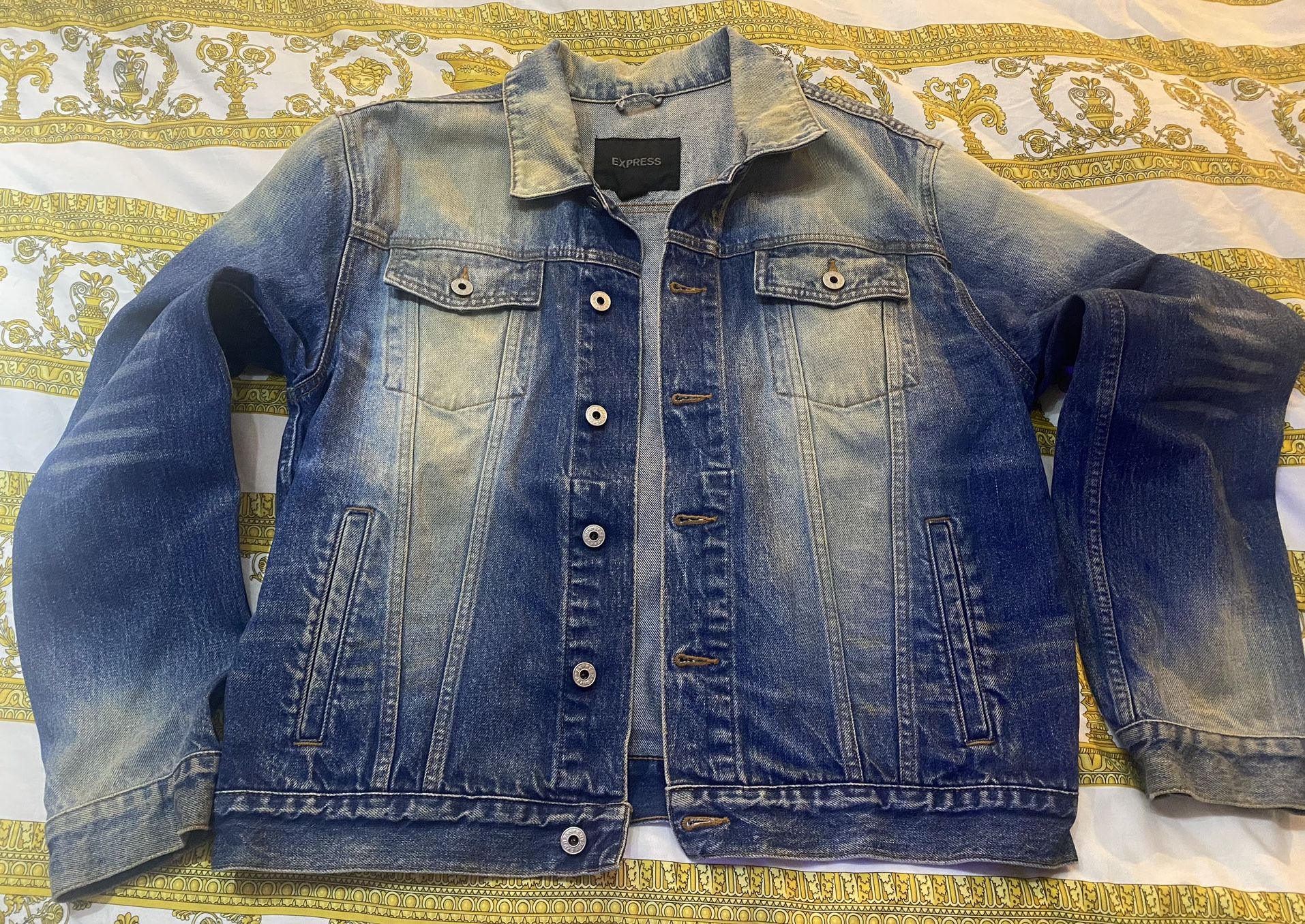 Men’s Express Denim Jacket L